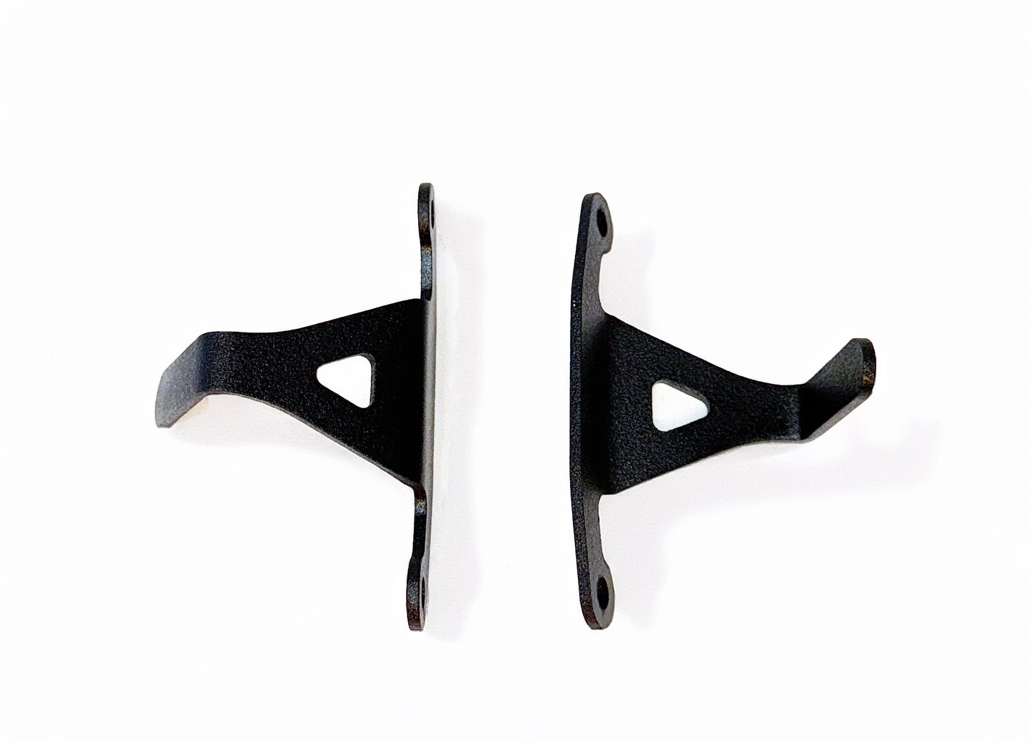 Rocketeer intake plenum bracket